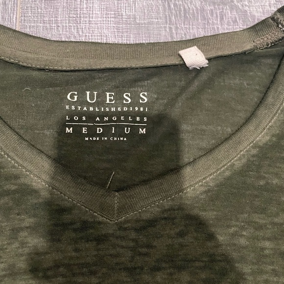 Guess light long sleeve - Picture 3 of 4
